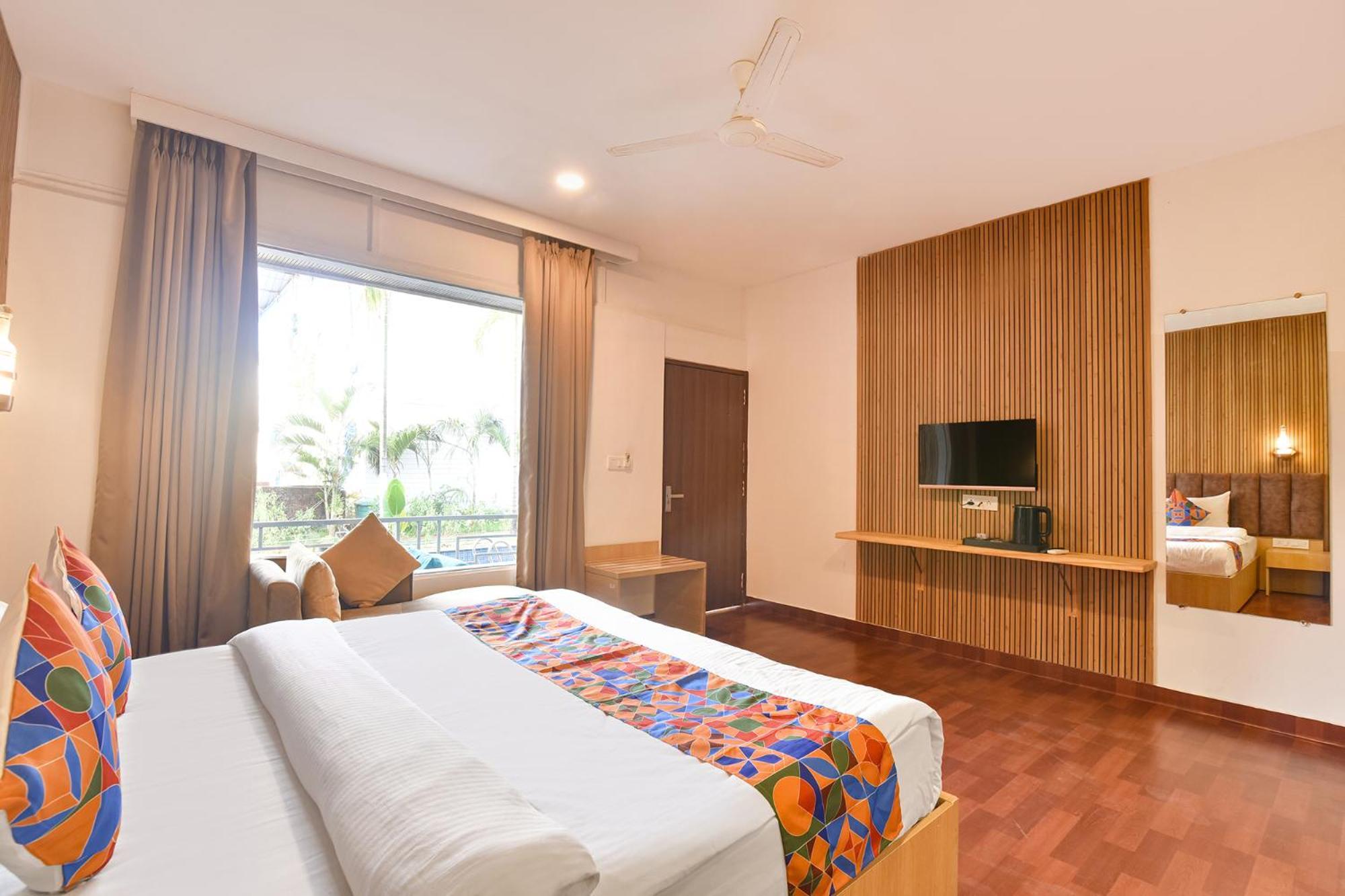 Fabhotel Morjim Bliss - 500M From Morjim Beach Exterior photo